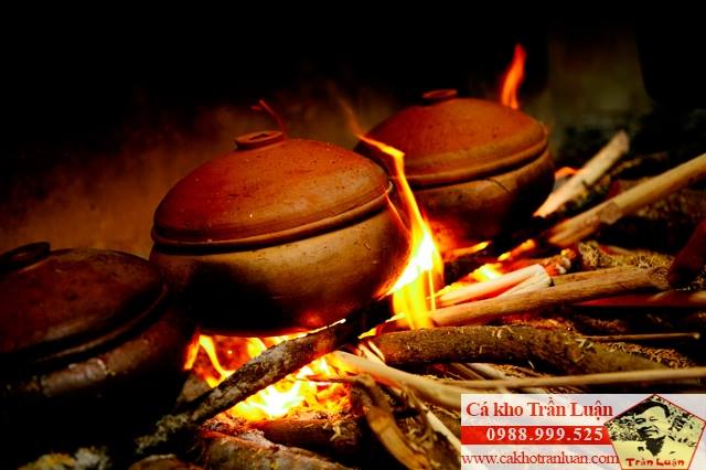 Niêu cá kho làng Vũ Đại