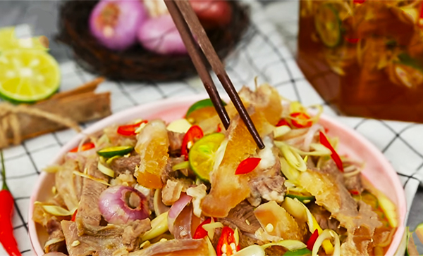 Gân y ngâm chua ngọt