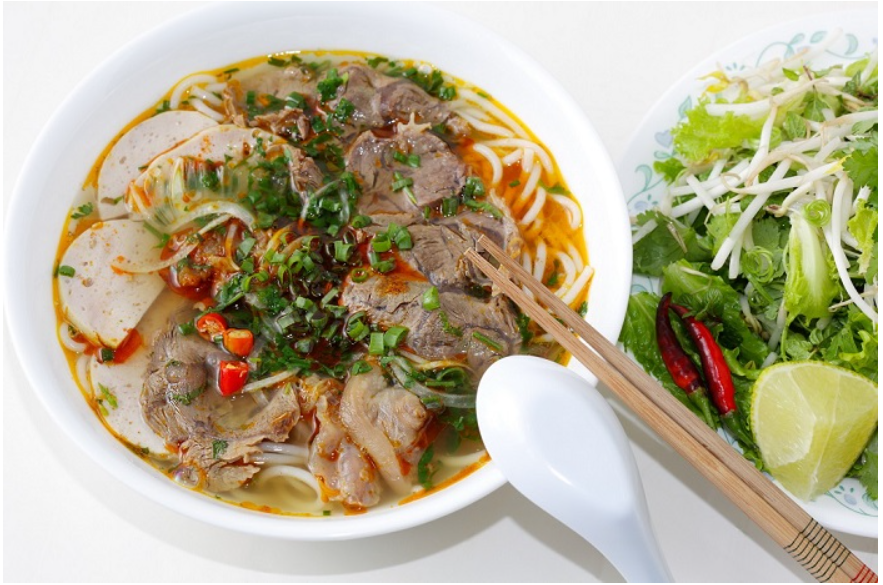 Giới thiệu về bún bò Huế