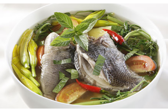 Canh cá rô nấu với rau rút