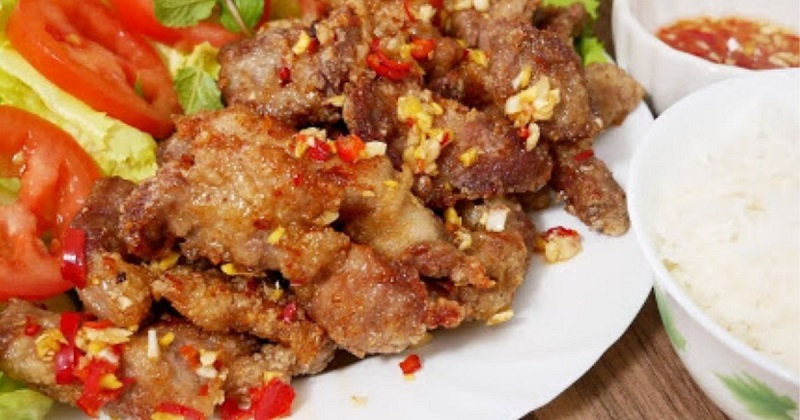 Thịt nọng chiên sả