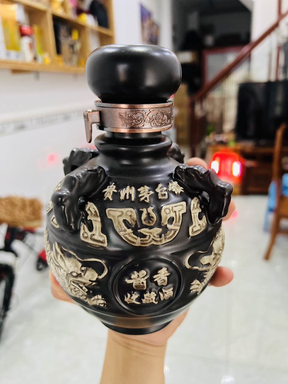 cua hang mao dai rong den