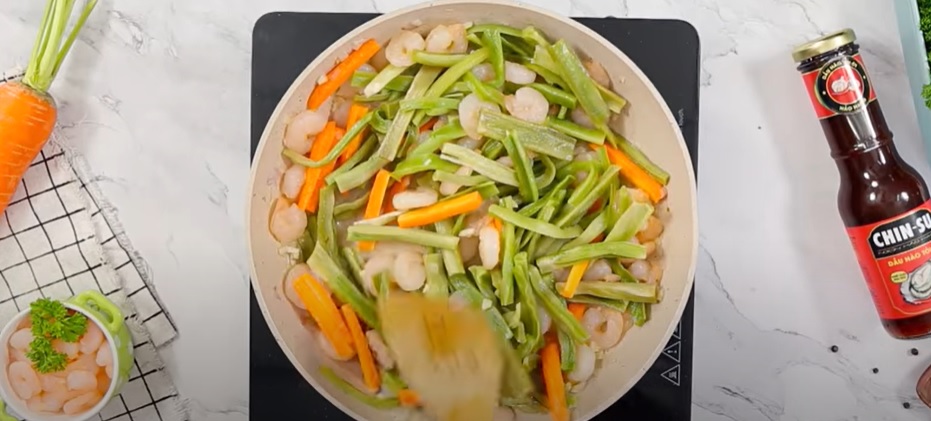 Cách làm rau tiến vua xào tôm nõn